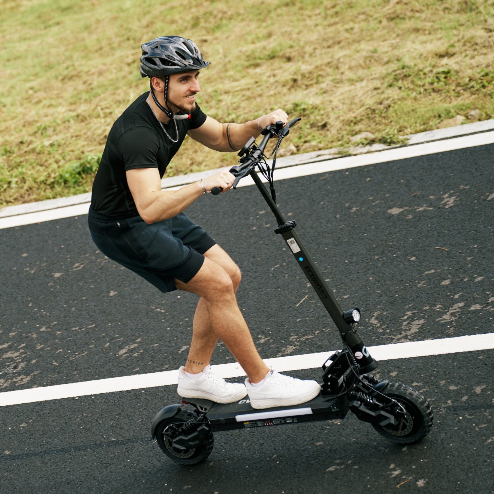 ES6 Dual Electric Scooter | 2000W Dual Motor & 34MPH | Off-Road